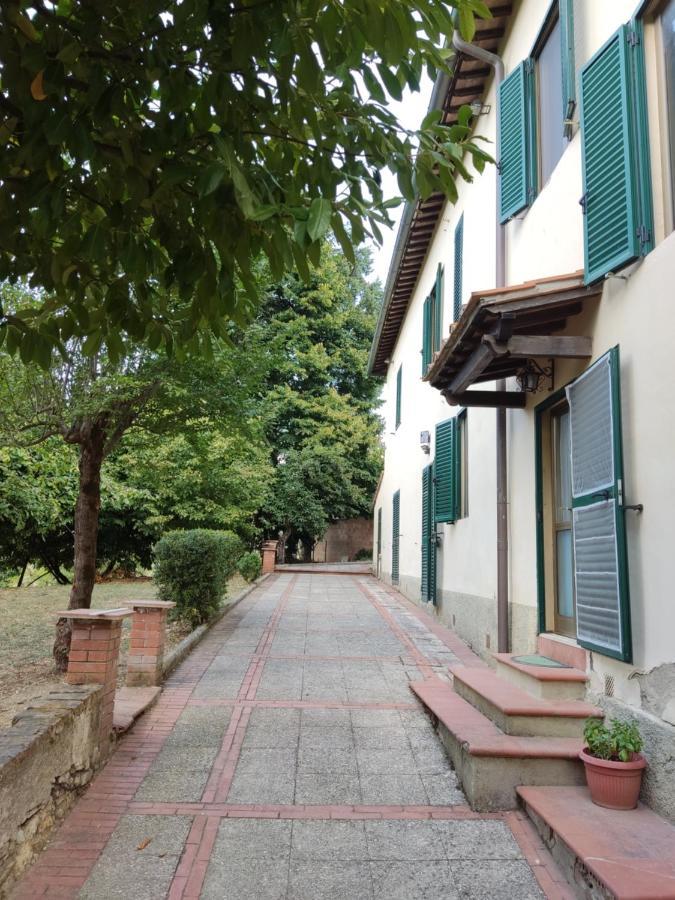 Agriturismo Le Grondaie Сиена Экстерьер фото