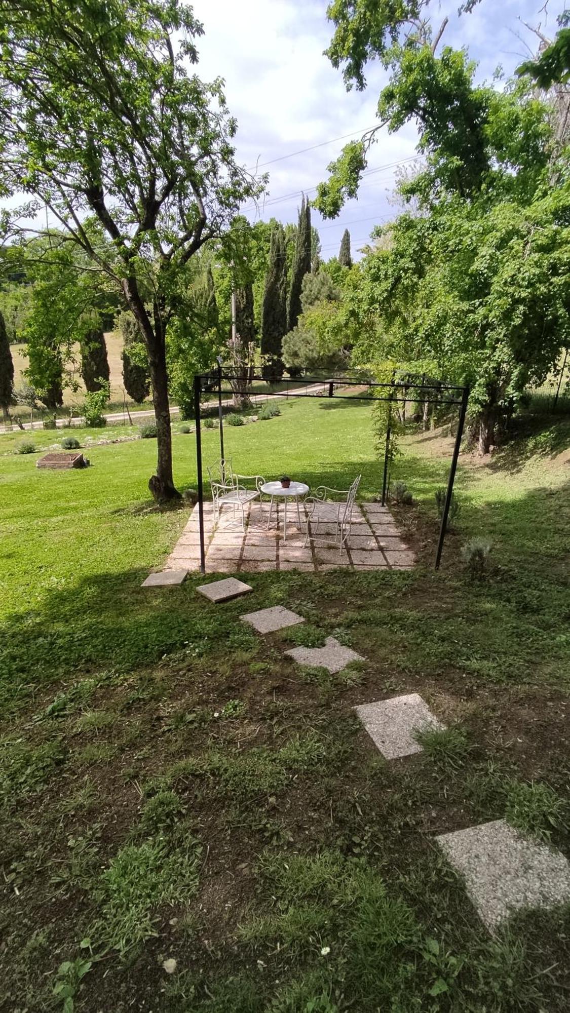 Agriturismo Le Grondaie Сиена Экстерьер фото